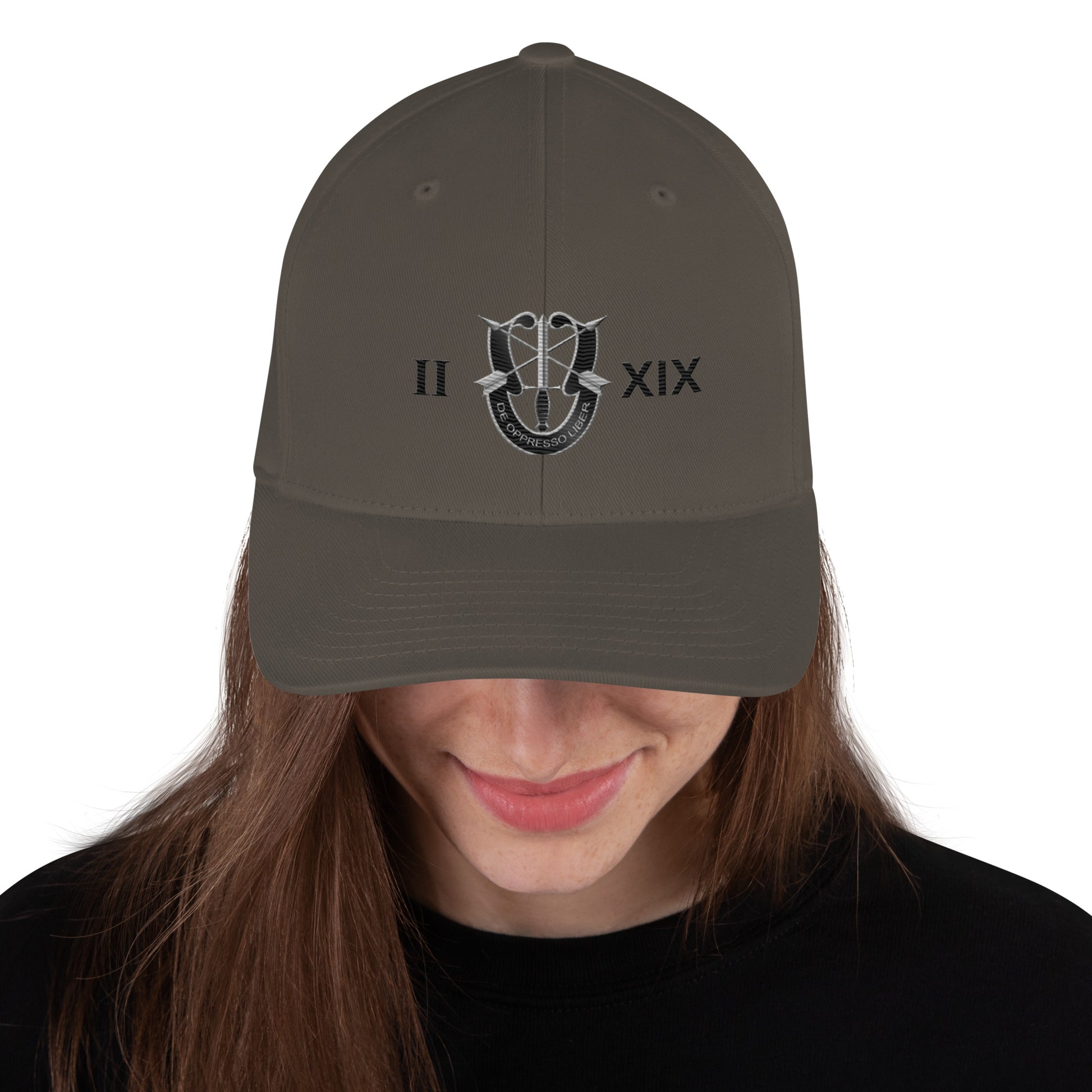 2-19 Crest hat Structured Twill Cap