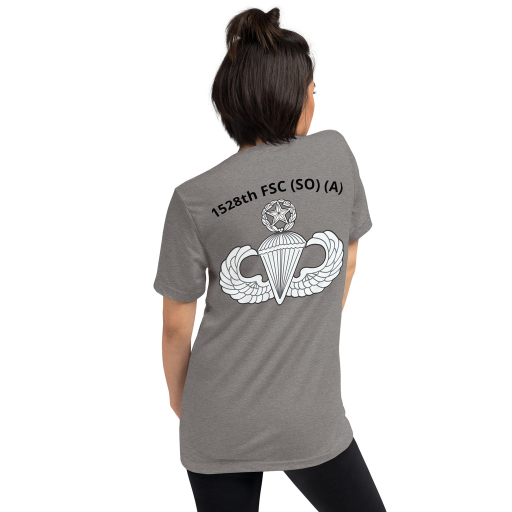 1528th Official Master Parachutists Short sleeve t-shirt