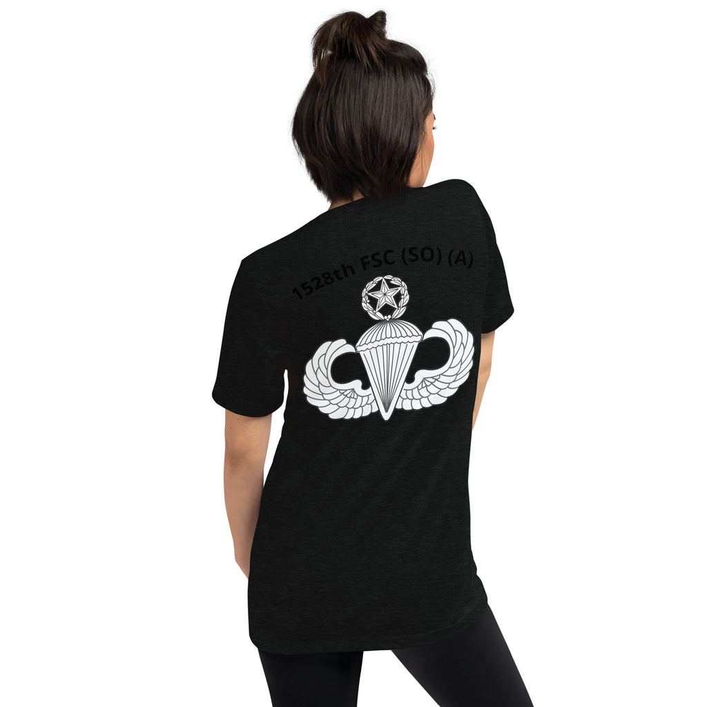 1528th Official Master Parachutists Short sleeve t-shirt